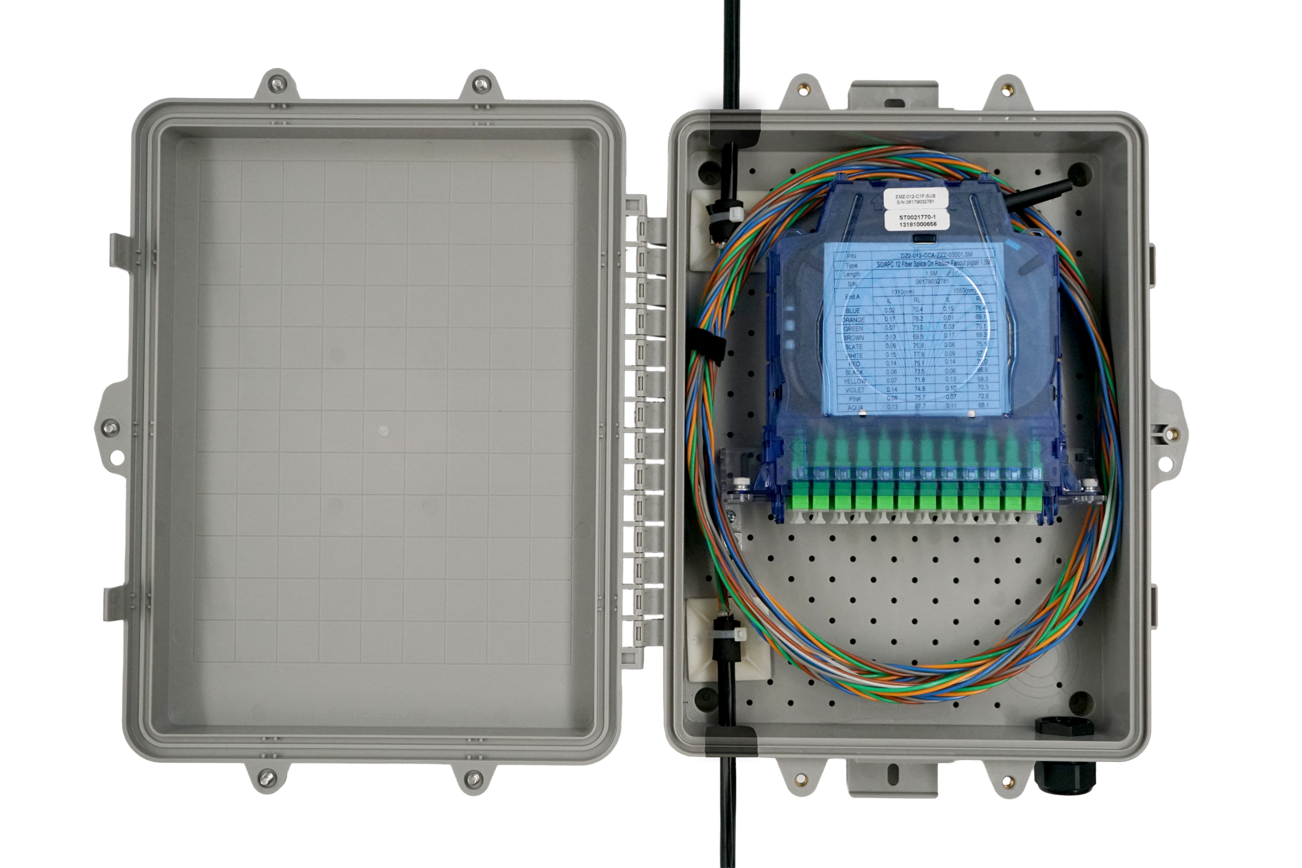 FieldSmart® Fiber Delivery Point (FDP) Large Mid-Span Wall Box for