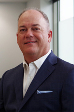 Kevin Morgan est directeur marketing de Clearfield, Inc.