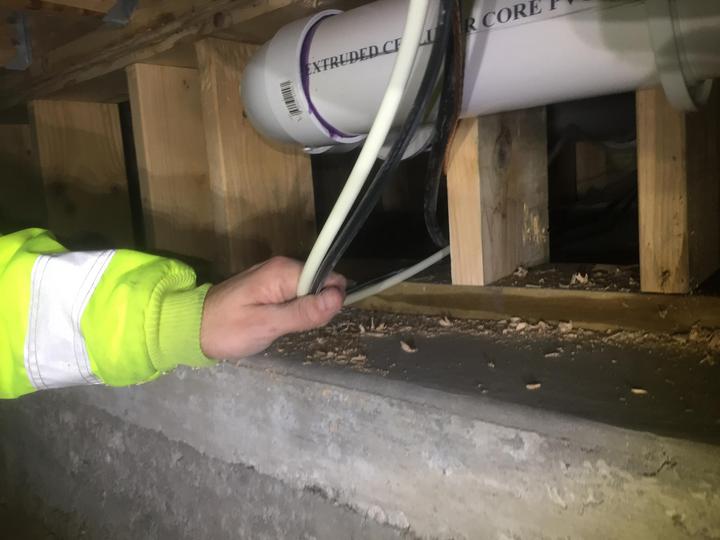 Cable de fibra subterráneo